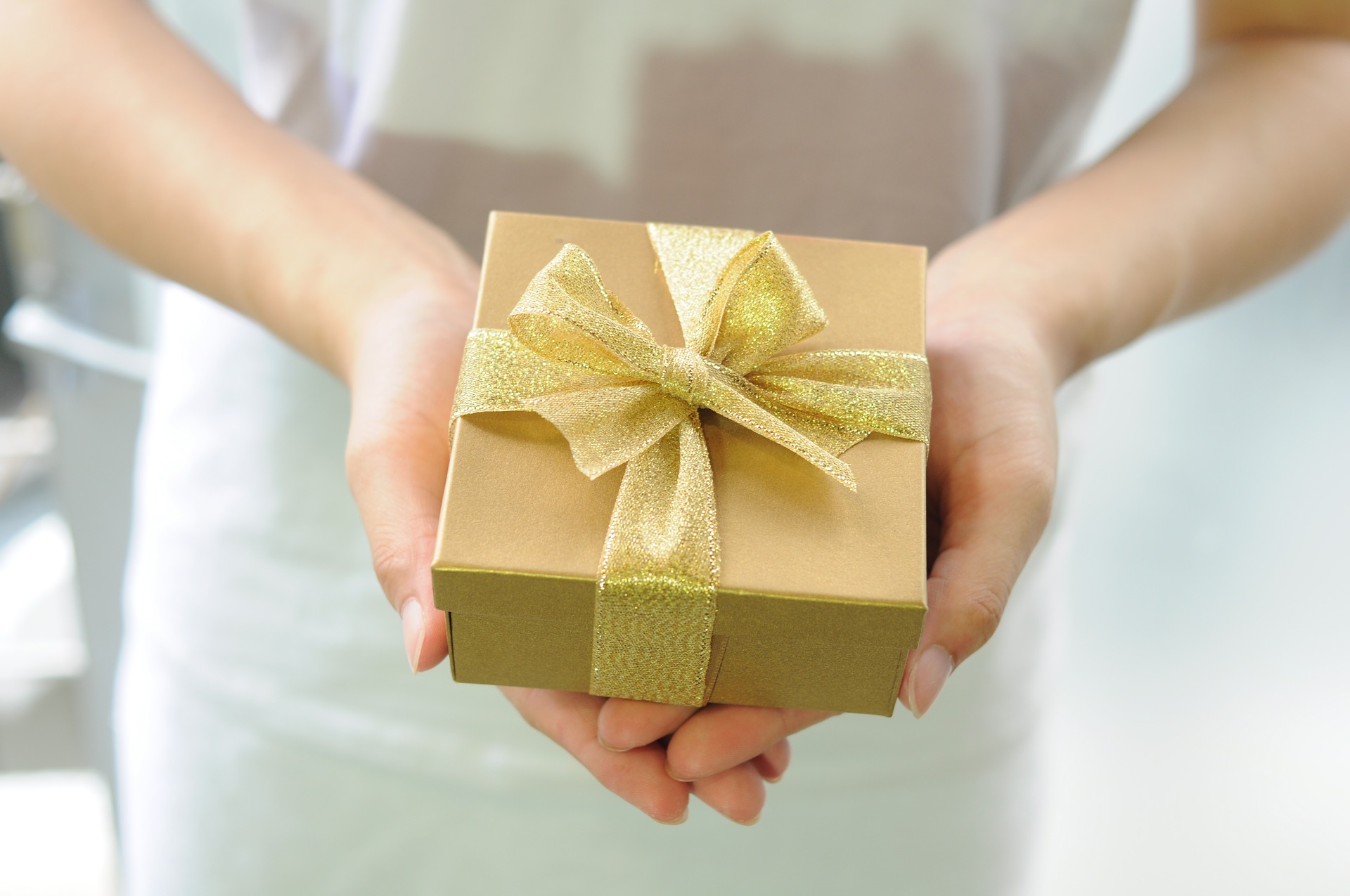 Employee Recognition: The Gift That Keeps on Giving?